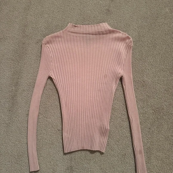 Forever 21 Pink Ribbed Knit Top - Picture 1 of 1